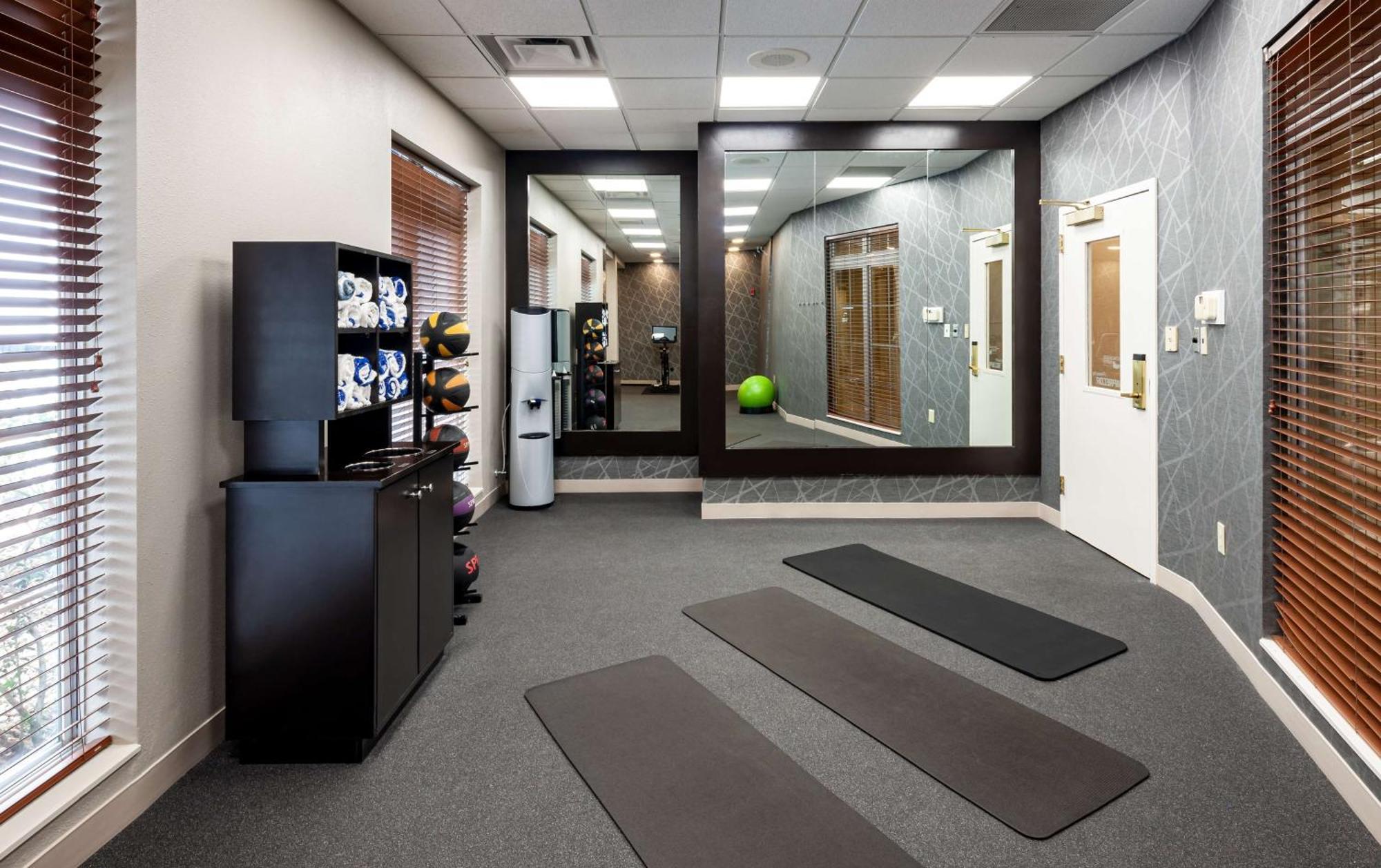 Homewood Suites By Hilton Gainesville Eksteriør billede